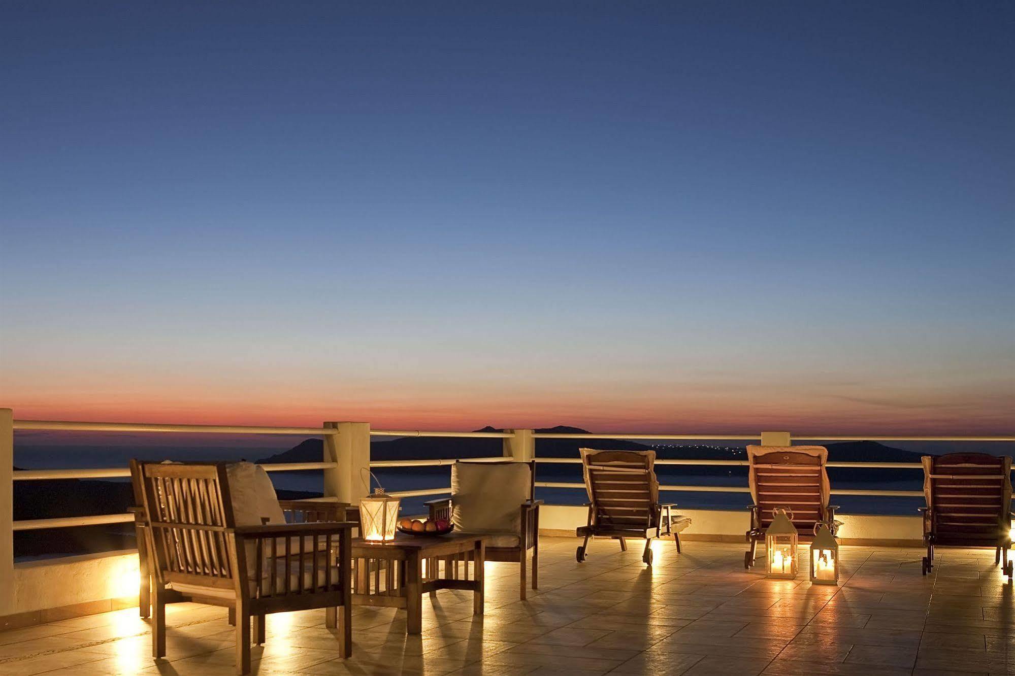 Tzekos Villas Fira  Tiện nghi bức ảnh